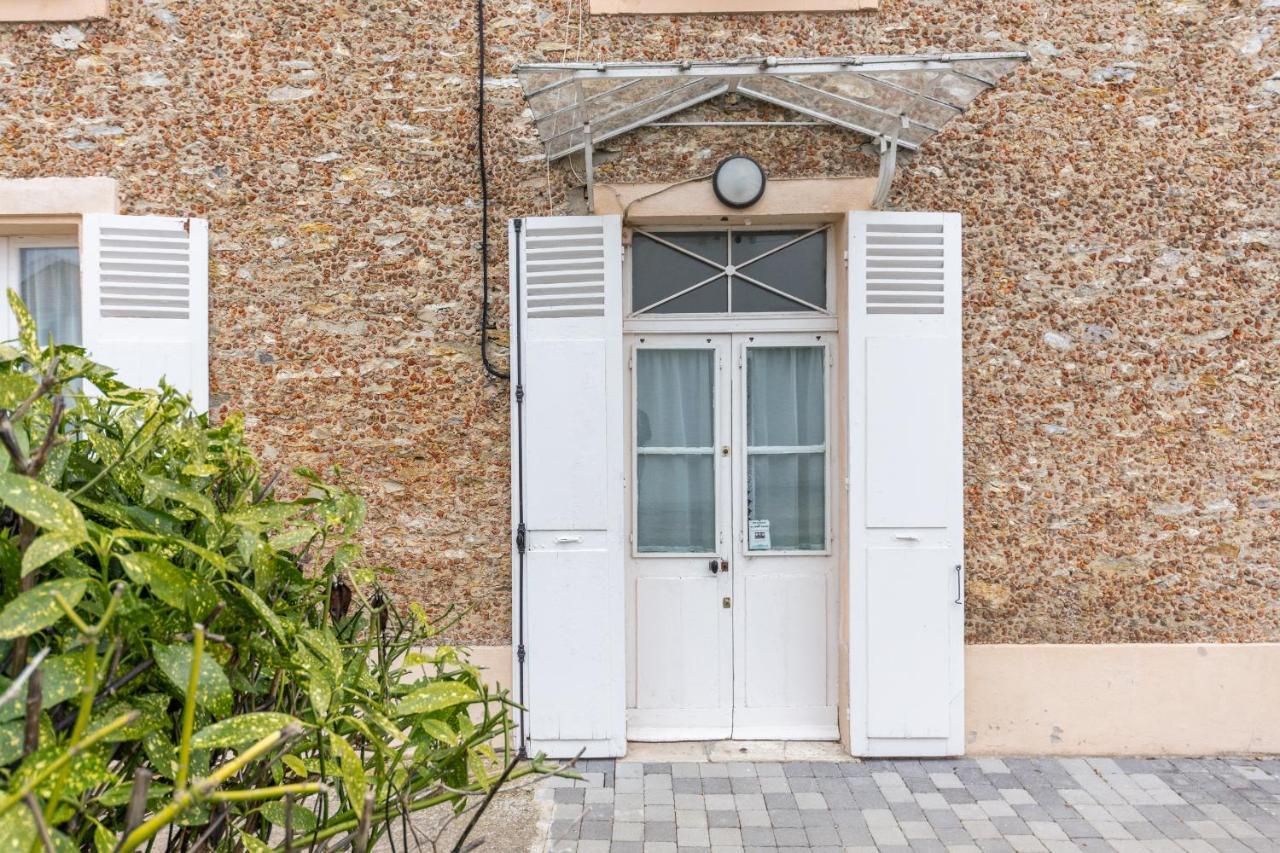 Paris A La Campagne-Parking Gratuit-Proche Versailles La Queue-les-Yvelines Esterno foto